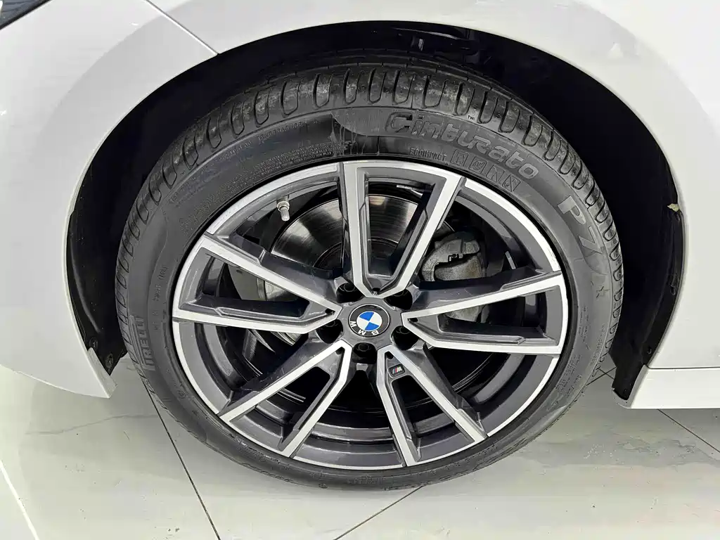 BMW 3 Series 2023 — фото 19