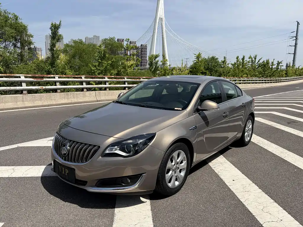 Buick Regal 2015 — фото 1