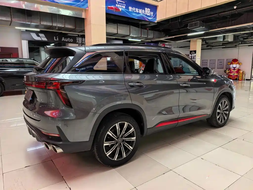 Changan CS75PLUS 2022 — фото 3