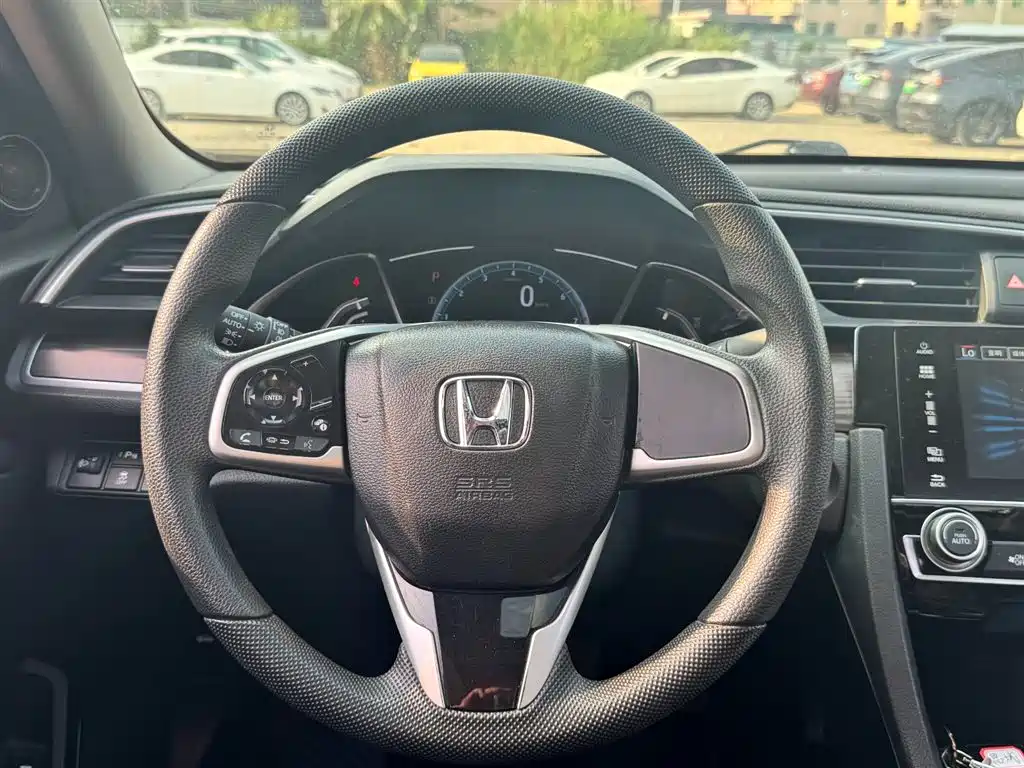 Honda Civic 2020 — фото 13