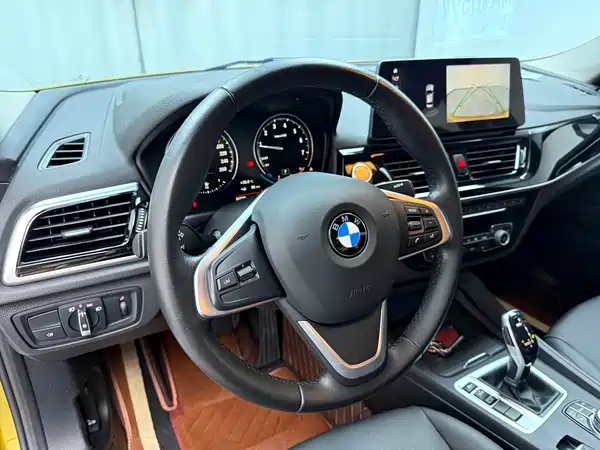 BMW 1 Series 2022