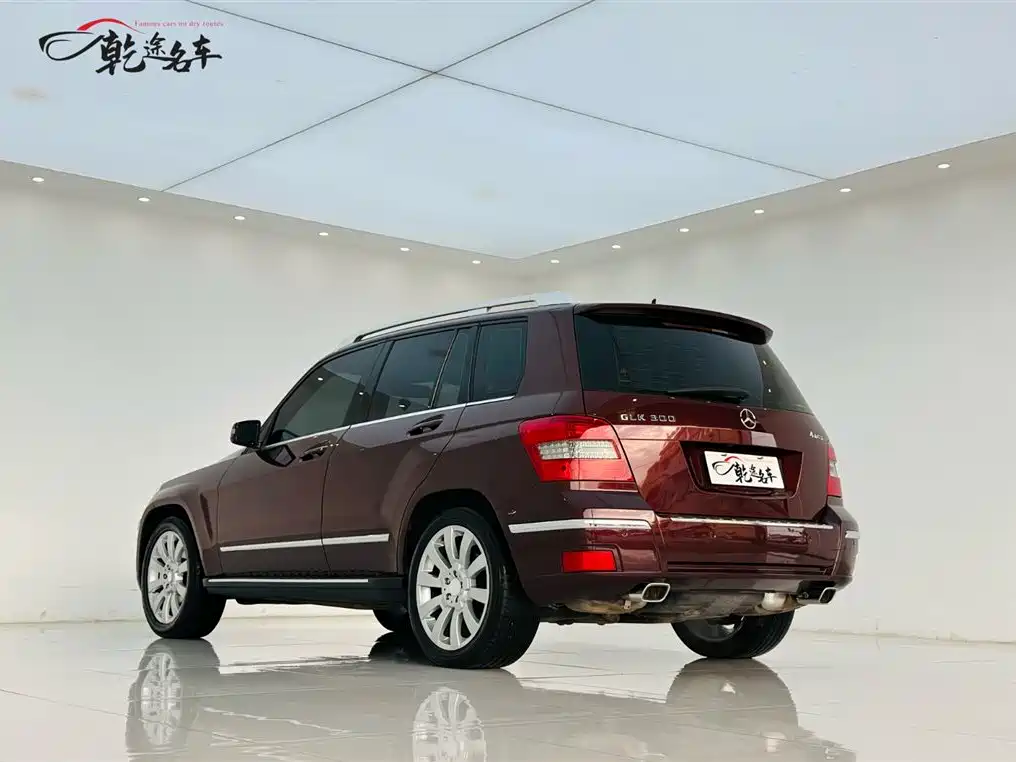 Mercedes-Benz GLK-Class 2011