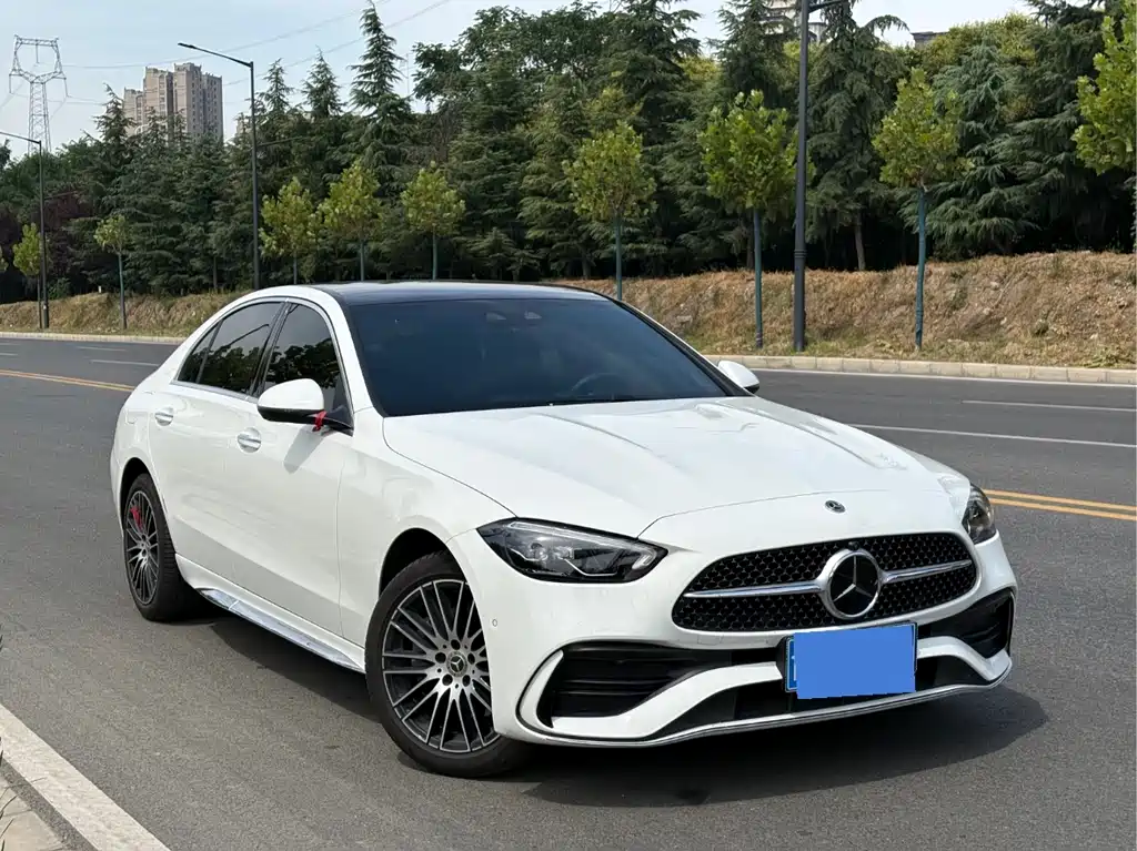 Mercedes-Benz C-Class 2026