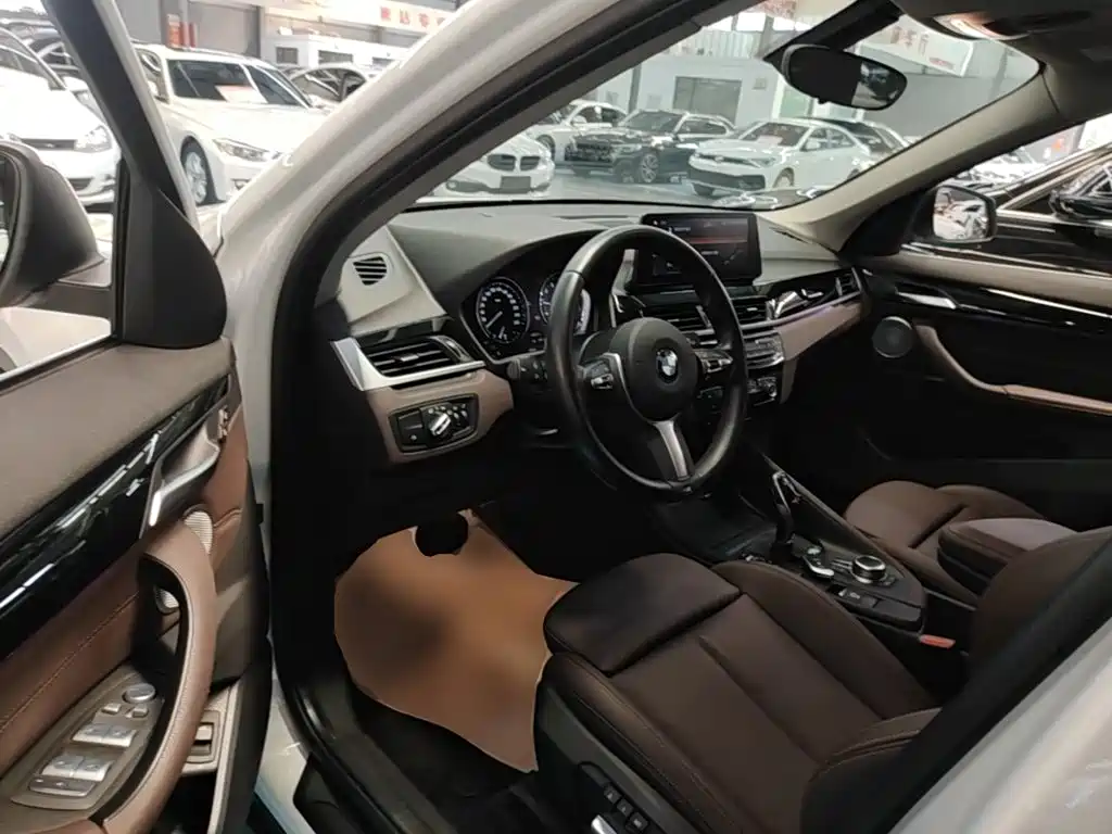 BMW X1 2023 — фото 15