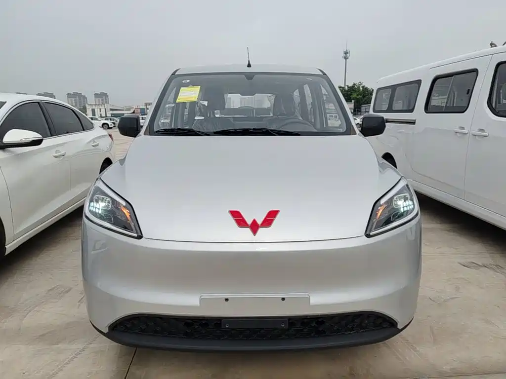 Wuling Hongguang New Energy 2025
