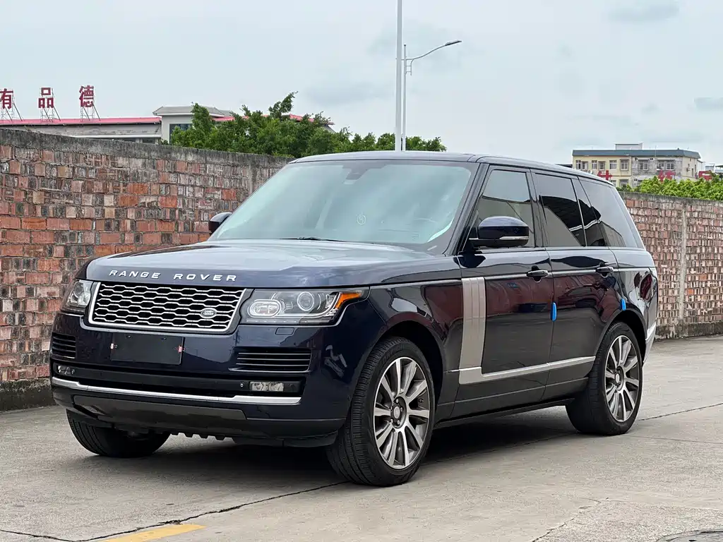 Land Rover Range Rover 2015 — фото 1