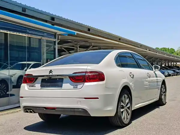 Citroën C6 2021