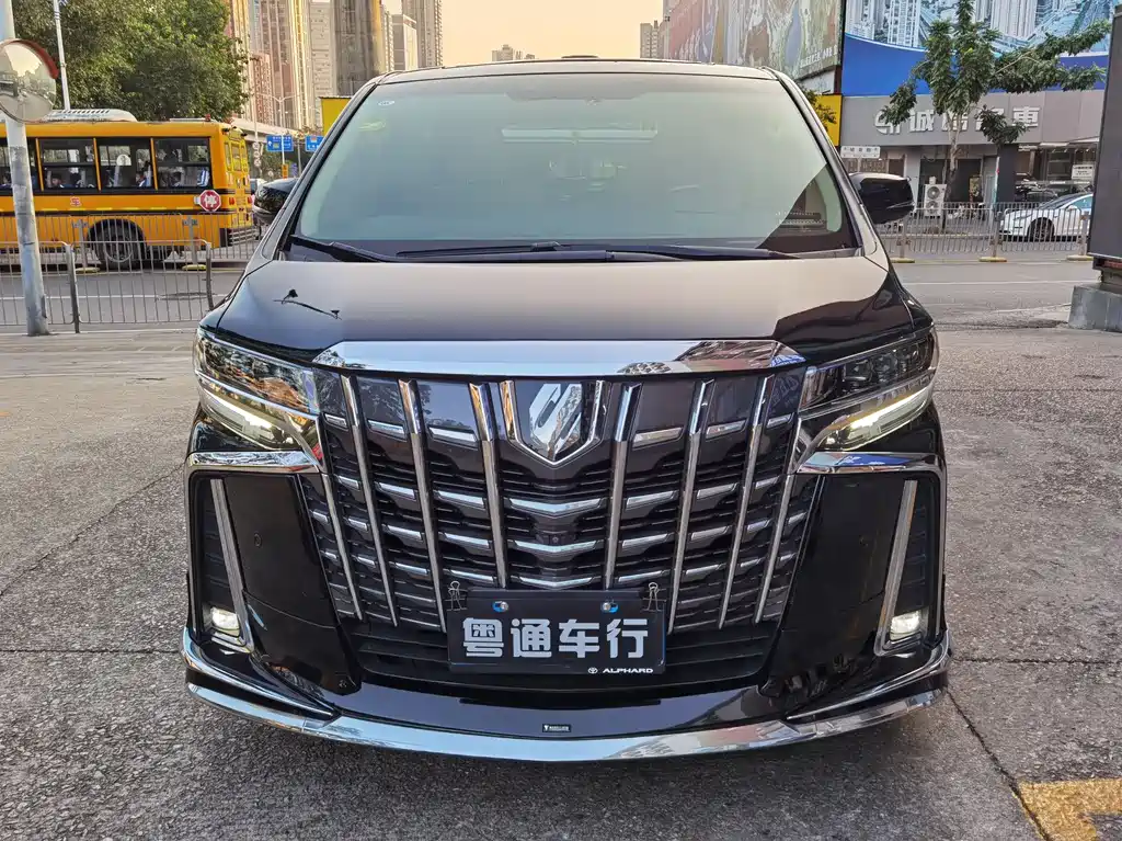 Toyota Alphard 2016 — фото 2