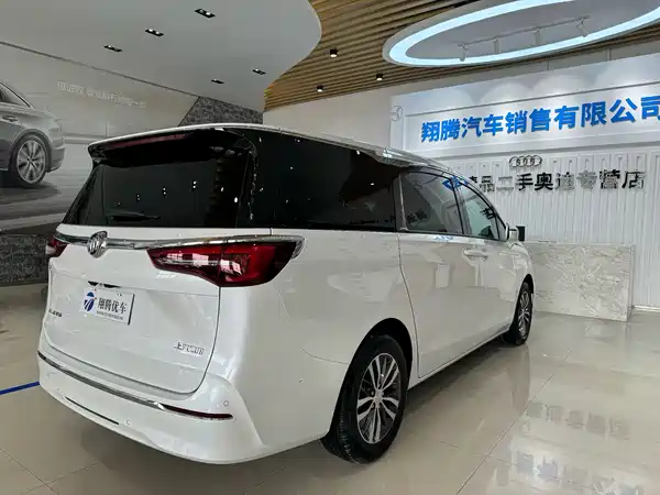 Buick GL8 2021