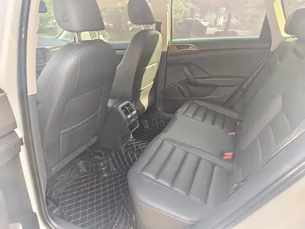 Volkswagen Tharu 2019