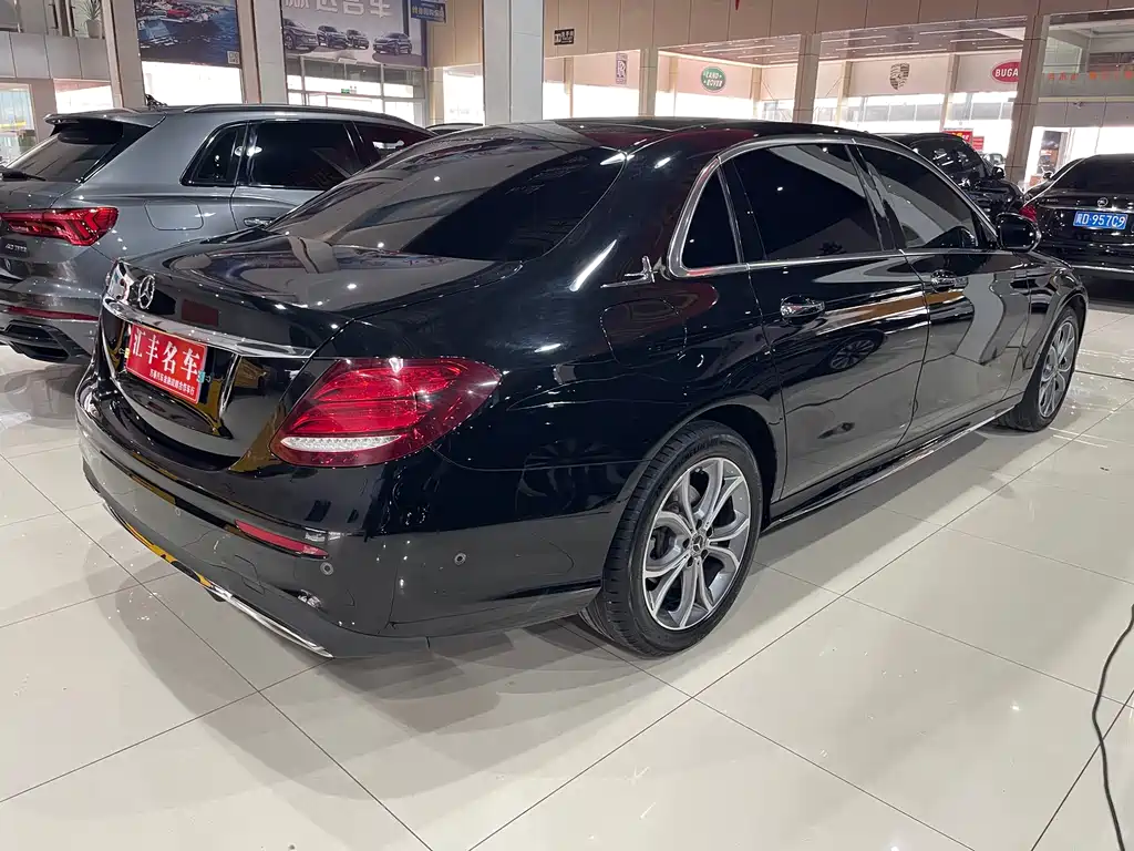Mercedes-Benz E-Class 2020 — фото 4