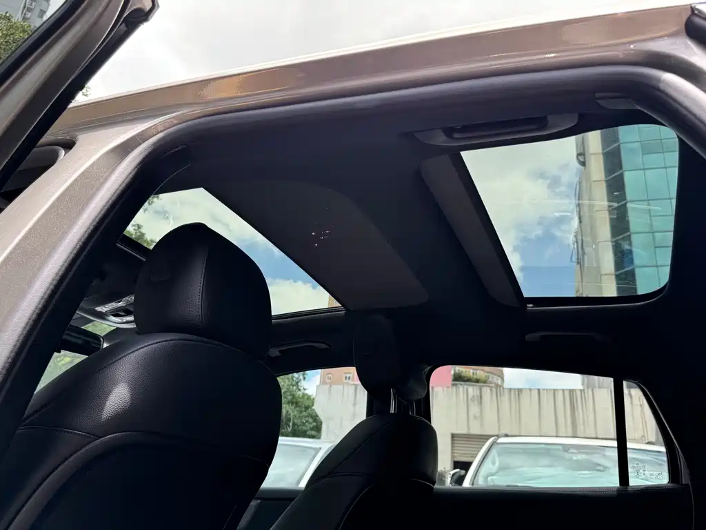 Mercedes-Benz GLA 2023 — фото 9