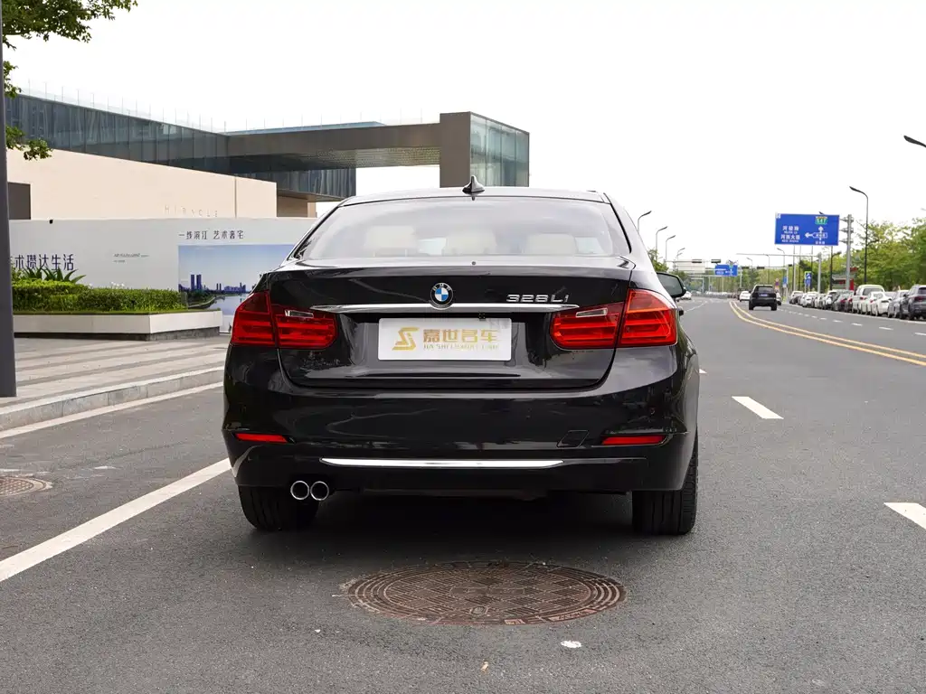 BMW 3 Series 2013 — фото 12