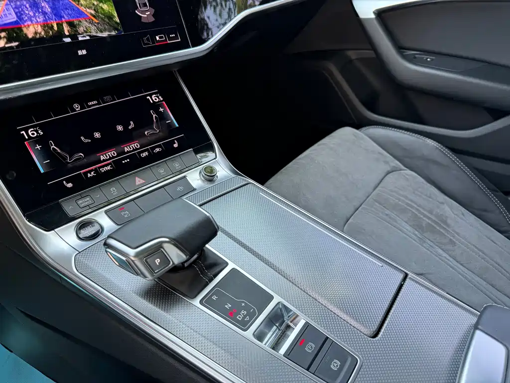 Audi A6L 2021 — фото 6