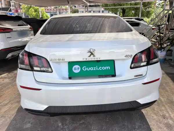 Peugeot 408 2021