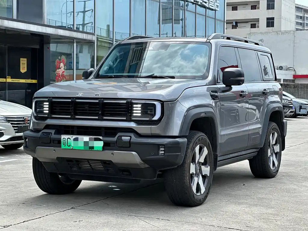 Beijing Off-Road BJ40 EREV 2025 — фото 1