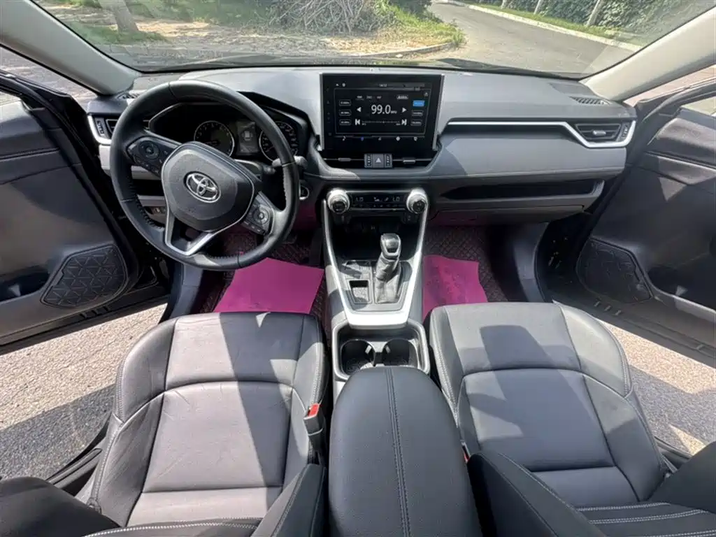 Toyota Wildlander 2023 — фото 14
