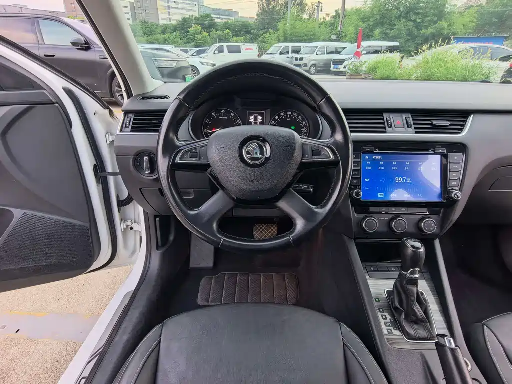 Skoda Octavia 2016
