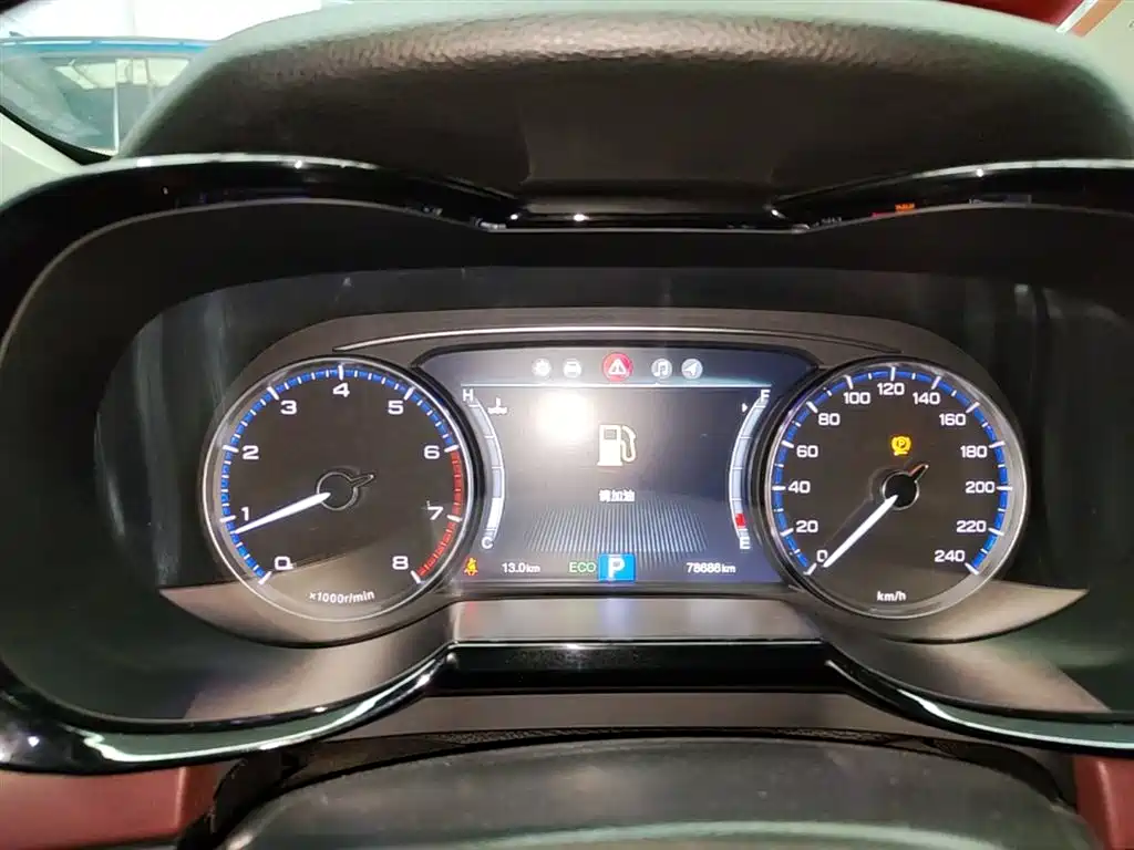 GAC Motor Trumpchi GS8 2018 — фото 12