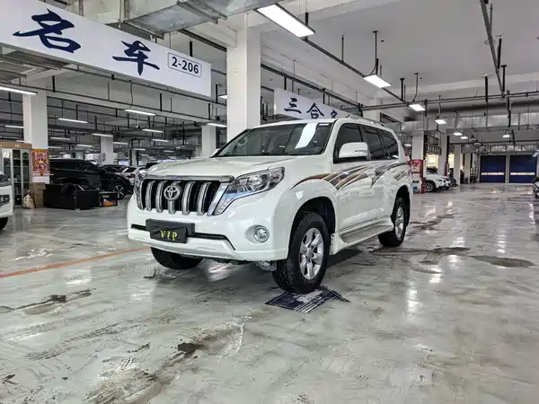 Toyota Prado 2010