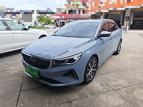 Geely Emgrand 2024