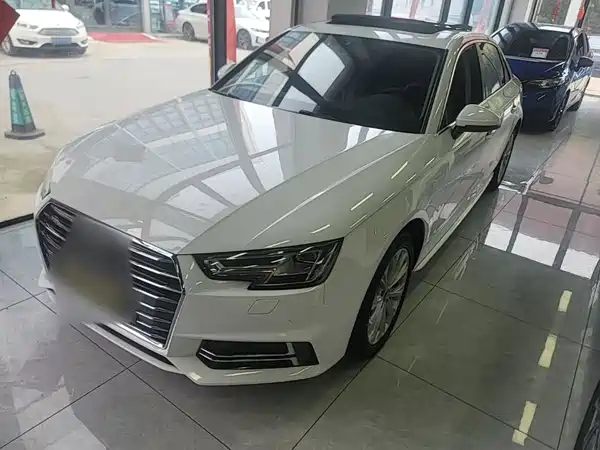 Audi A4L 2019