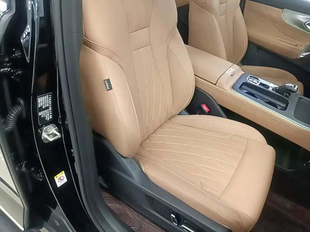 GAC Trumpchi GS8 2025 — фото 25