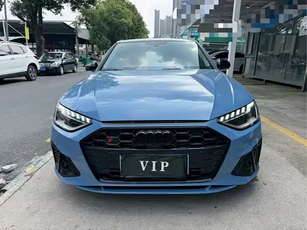 Audi A4L 2022