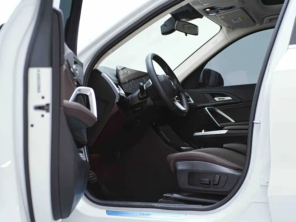 BMW X1 2024 — фото 12