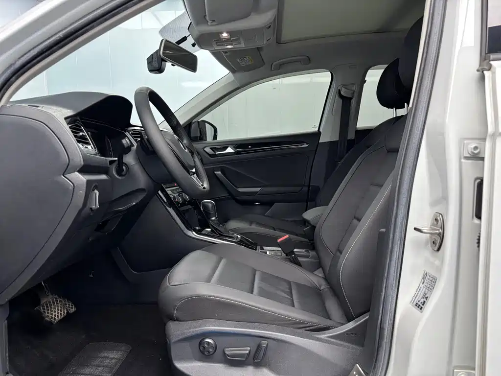 Volkswagen T-Roc 2022