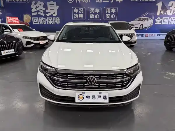 Volkswagen Sagitar 2025