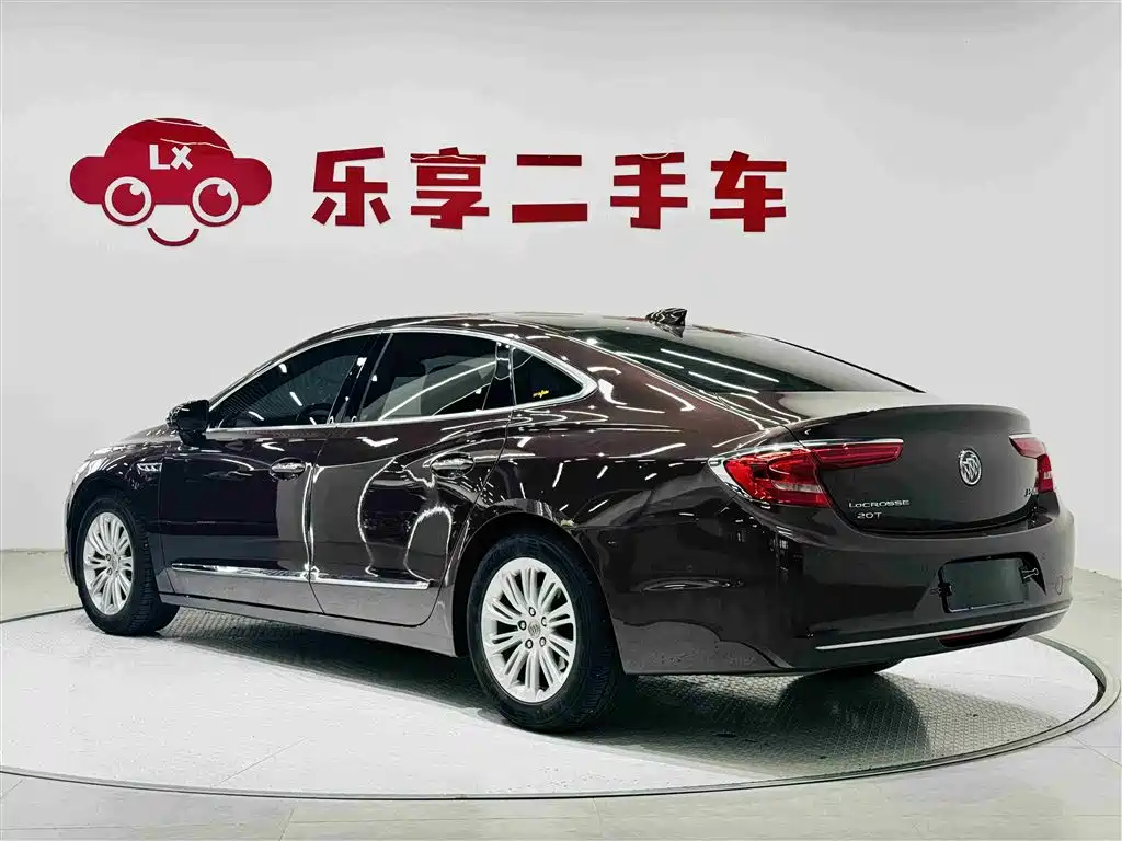 Buick LaCrosse 2017 — фото 3