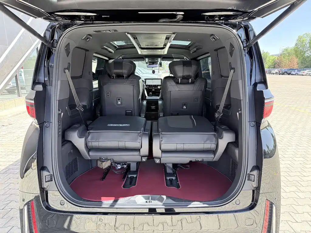 Toyota Vellfire 2024 — фото 18