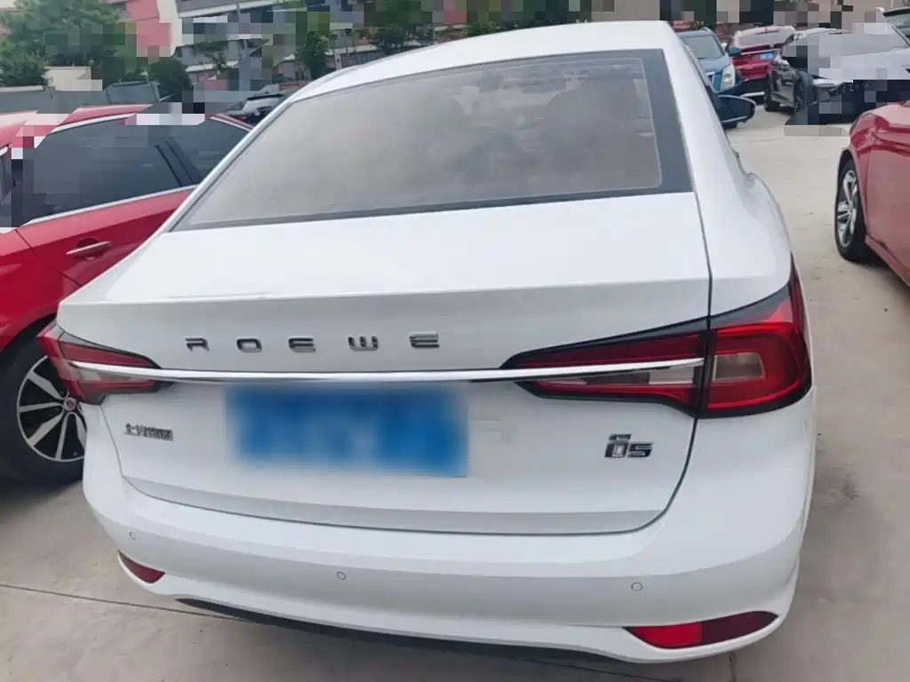 Roewe i5 2019