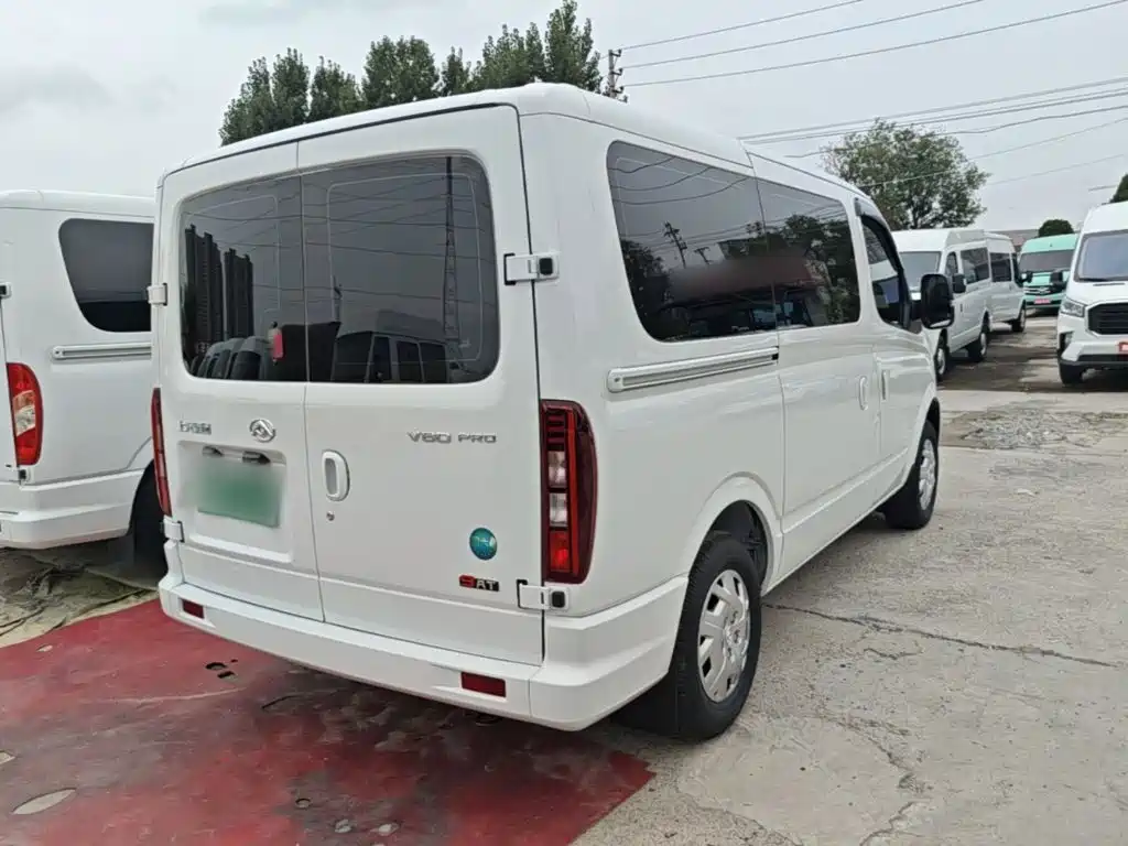 Maxus V80 2025