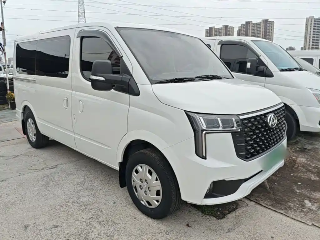 Maxus V80 2025