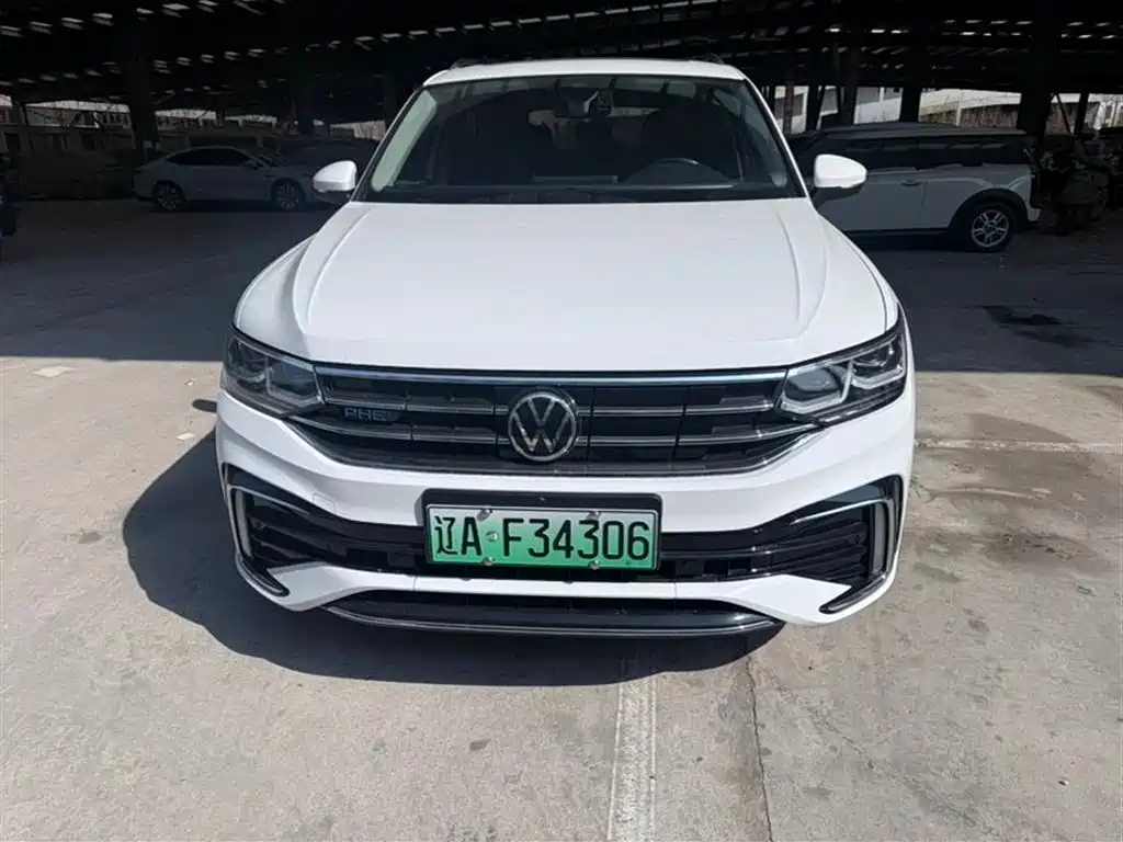 Volkswagen Tiguan L PHEV 2021