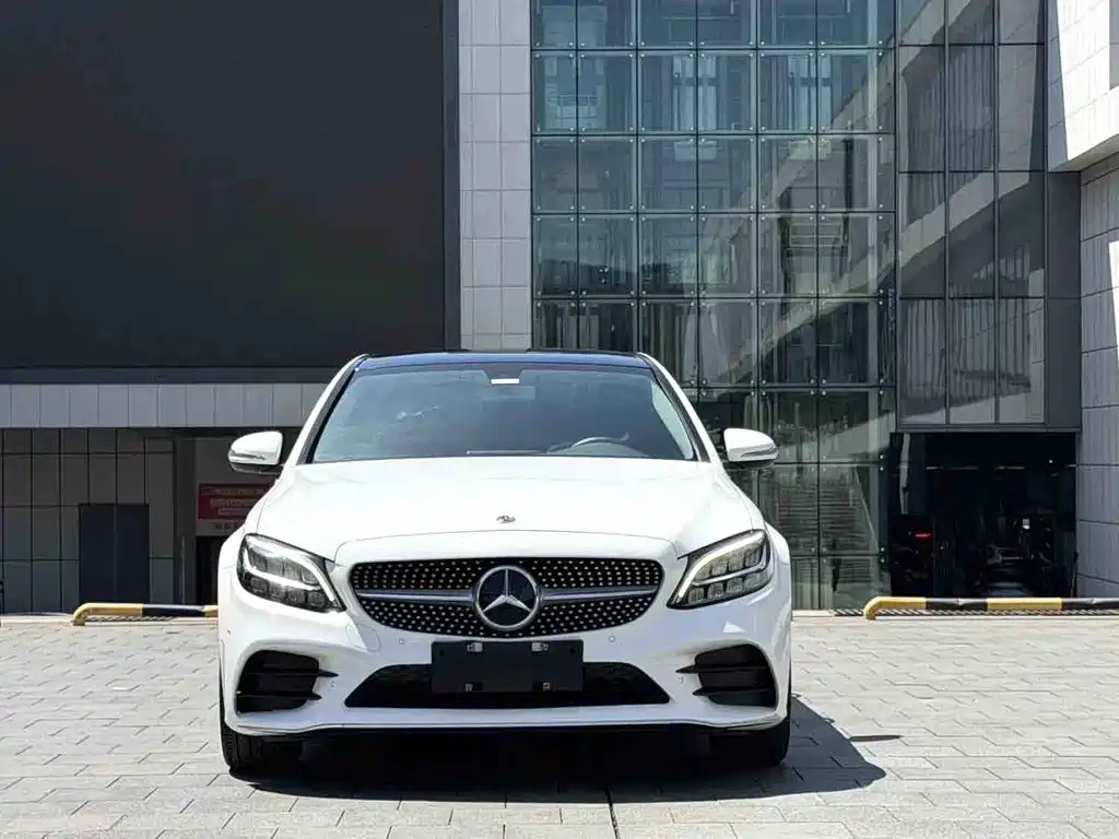 Mercedes-Benz C-Class 2018