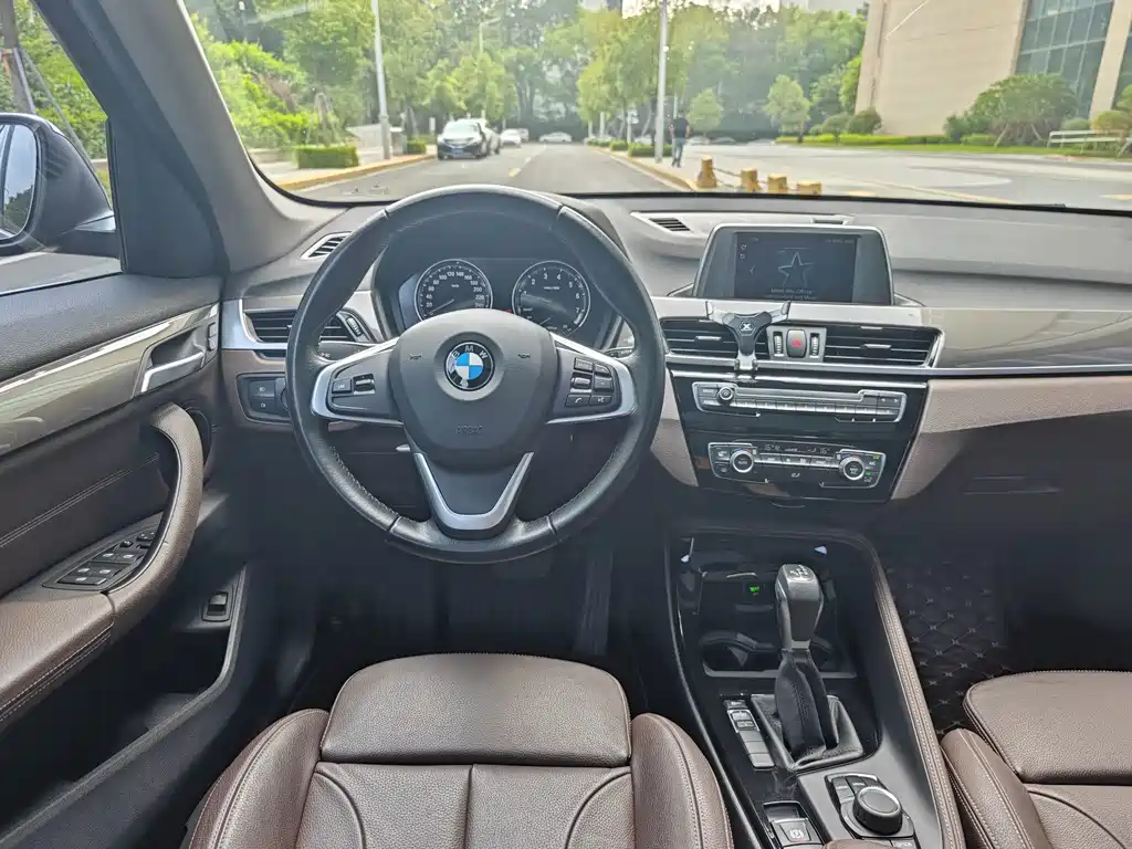 BMW X1 2019 — фото 14