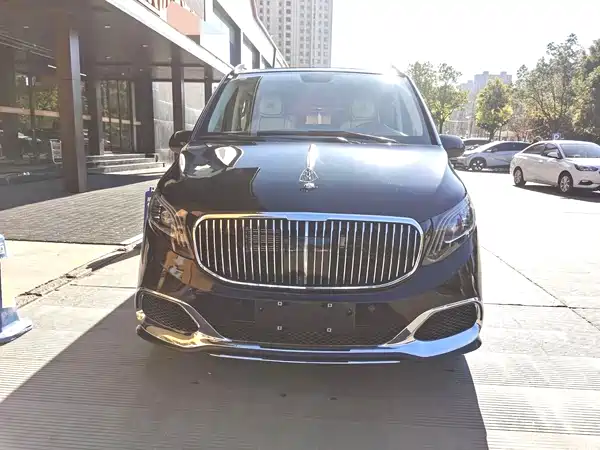 Mercedes-Benz Vito 2023