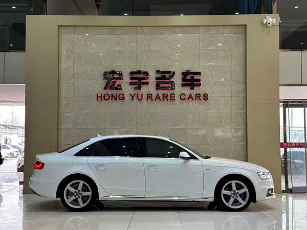 Audi A4L 2016