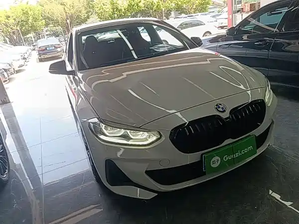 BMW 1 Series 2022
