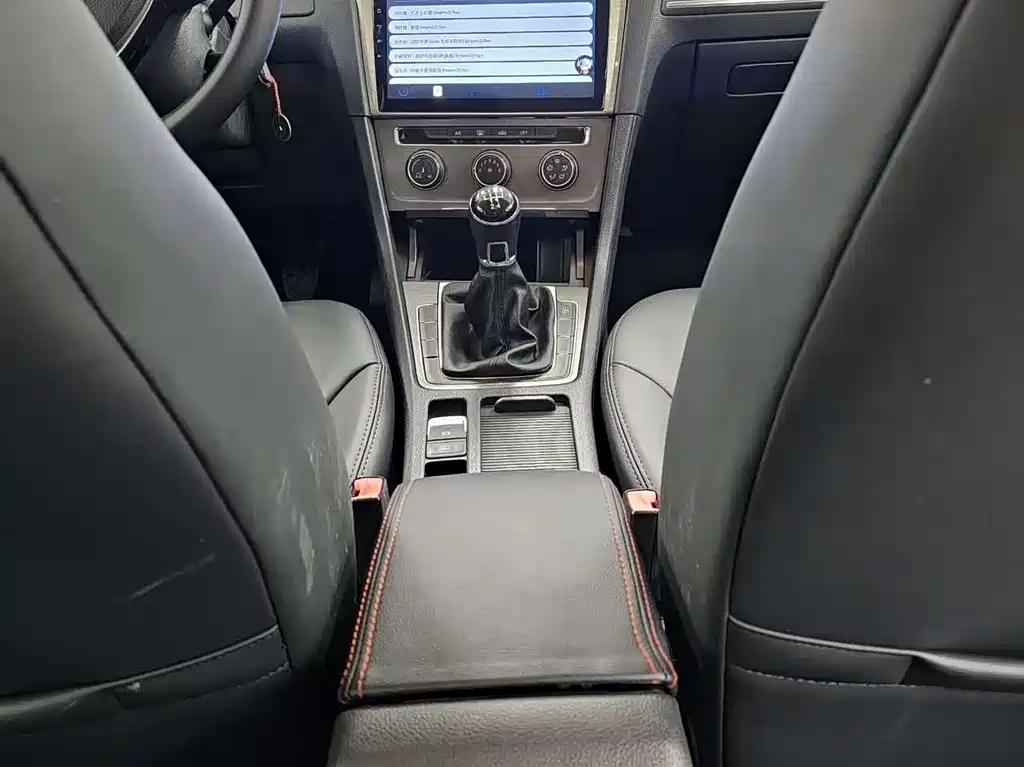 Volkswagen Golf 2014