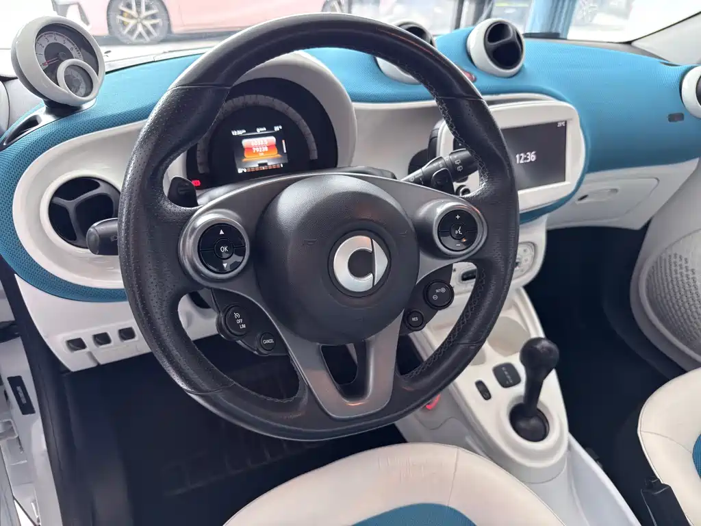 smart Forfour 2016 — фото 15