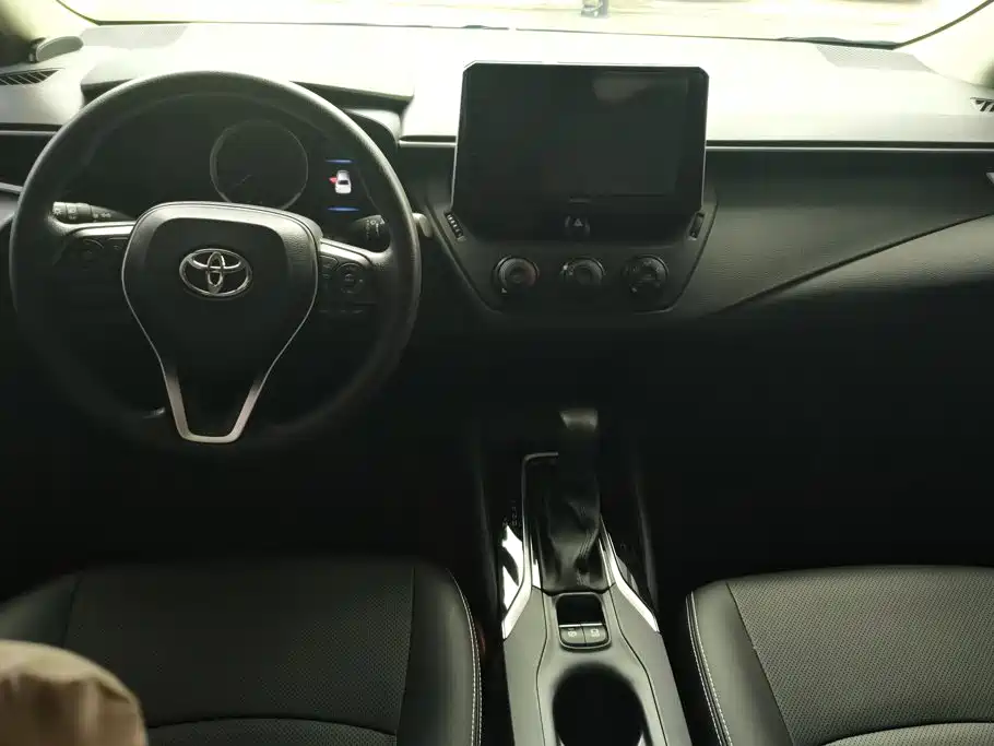 Toyota Corolla 2020 — фото 12