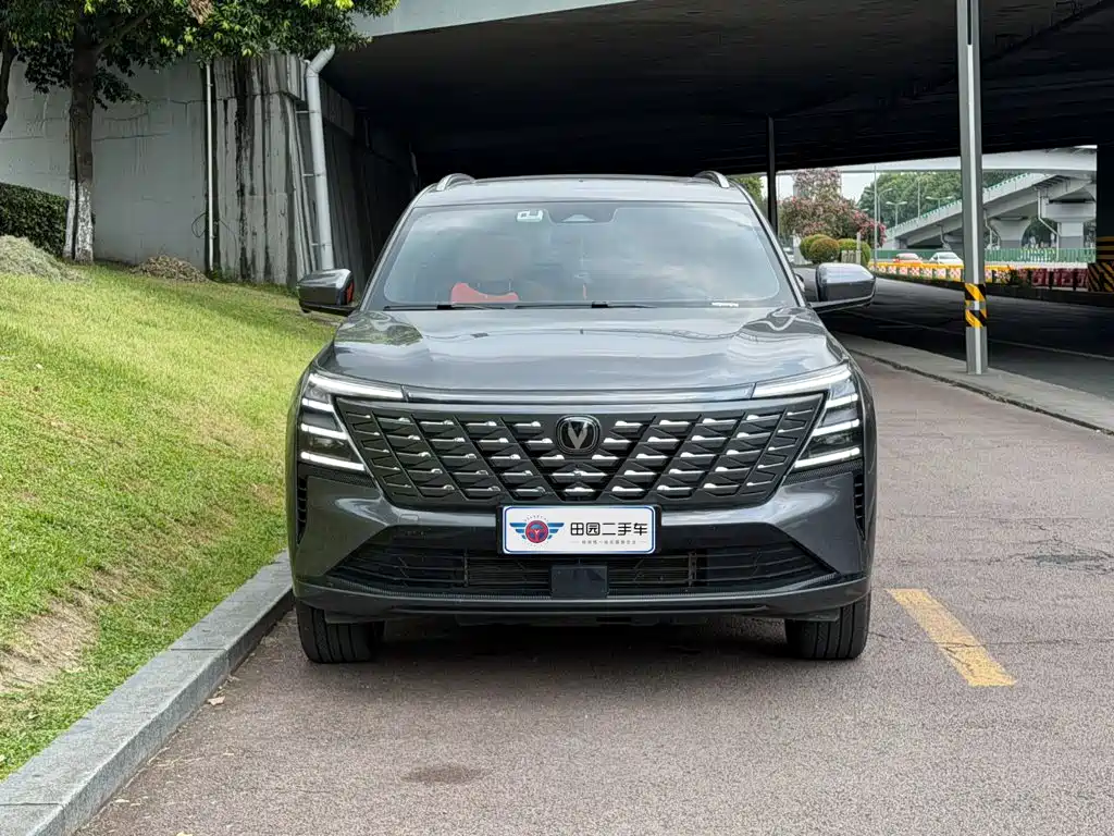 Changan CS75PLUS 2025 — фото 2
