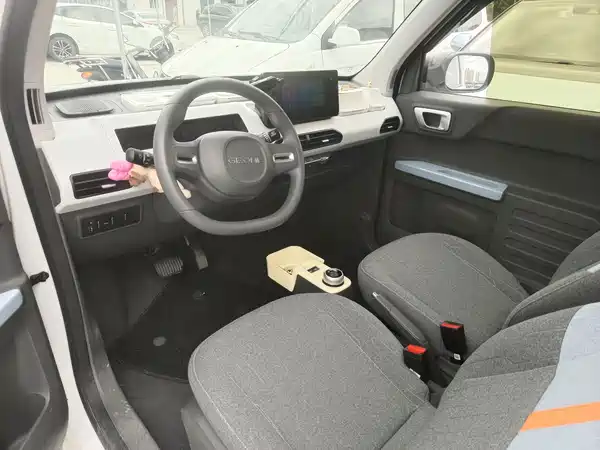 Geely Galaxy Panda 2023