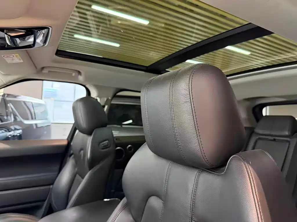 Land Rover Range Rover Sport 2016 — фото 13