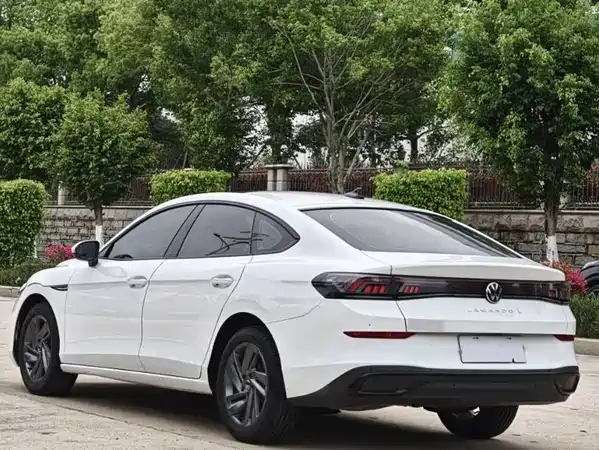 Volkswagen Lamando 2024