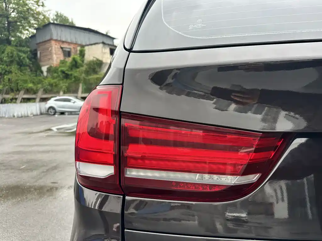 BMW X5 2018 — фото 12